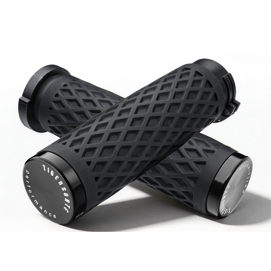 Universal Silicone Handlebar Grips with Rear End Cap for Harley 1996-Later