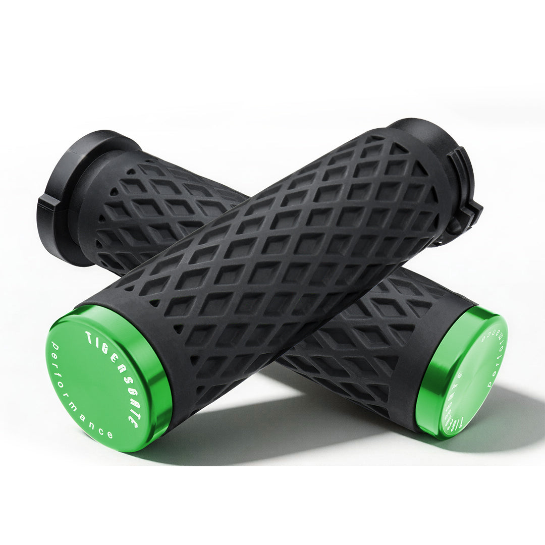 Universal Silicone Handlebar Grips with Rear End Cap for Harley 1996-Later