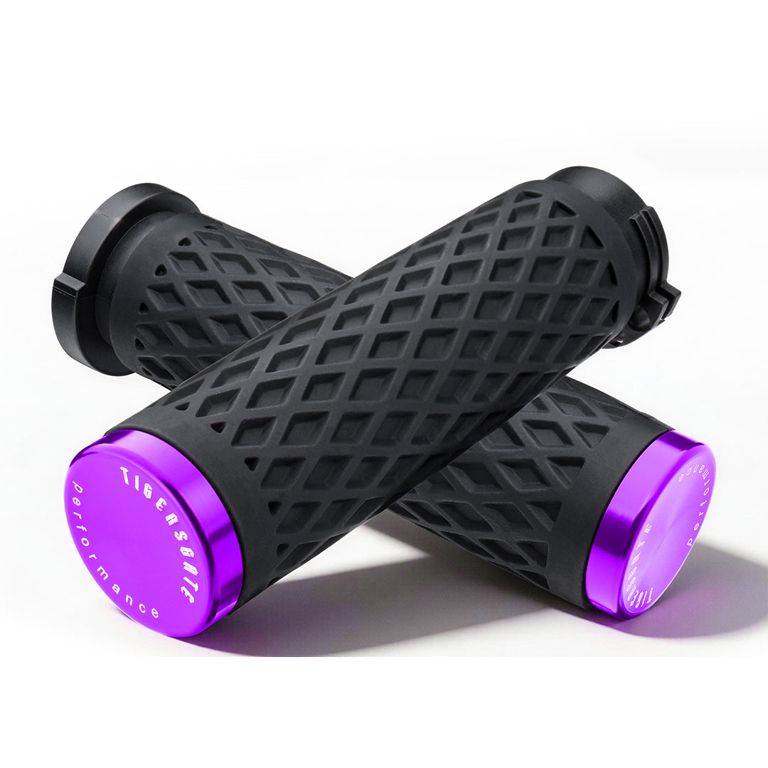 Universal Silicone Handlebar Grips with Rear End Cap for Harley 1996-Later